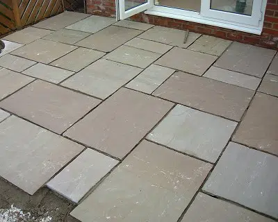RAJ GREEN SANDSTONE PAVING PATIO SLABS