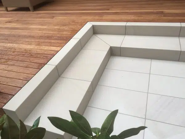 IVORY SAWN SANDSTONE