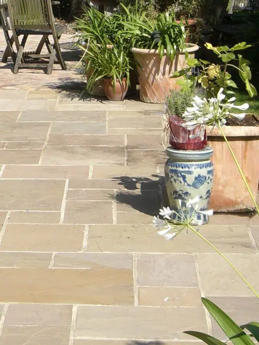 RAJ GREEN SANDSTONE PATIO PAVING SLABS