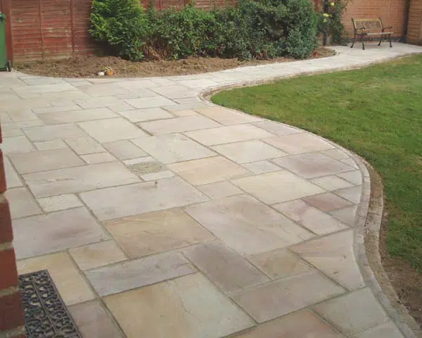 RIPPON BUFF SANDSTONE PAVING SLABS