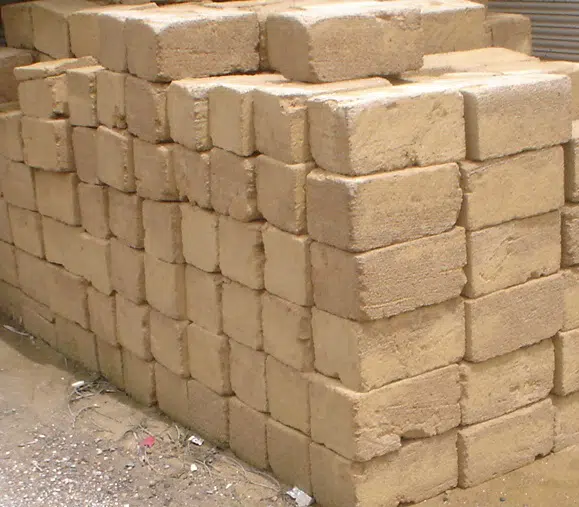 BERLIN GOLD SANDSTONE WALLING BLOCK