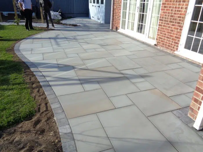 KANDLA GREY SAWN SANDSTONE PAVING
