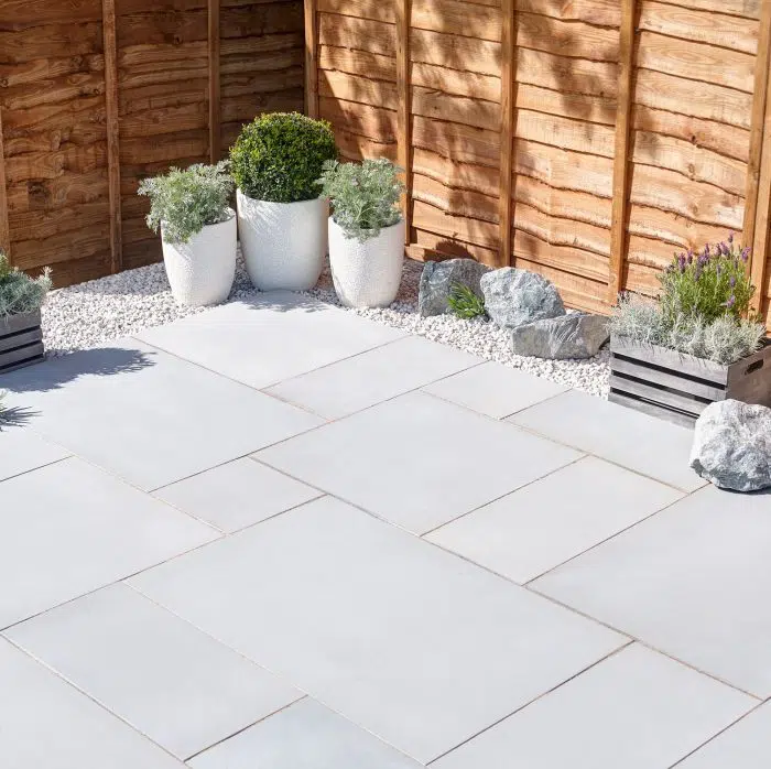 KANDLA GREY SAWN SANDSTONE PAVING