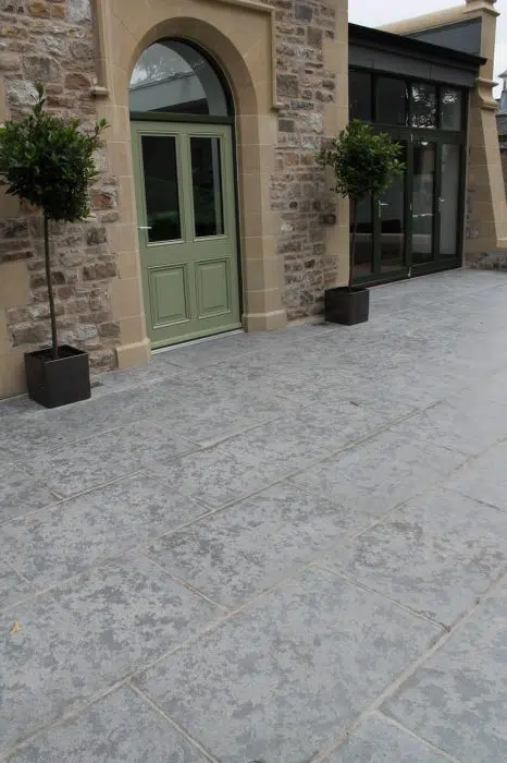 ASH GREY 1/2 HONED LIMESTONE PAVING SLABS