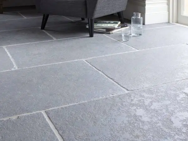 ASH GREY 1/2 HONED LIMESTONE PAVING SLABS