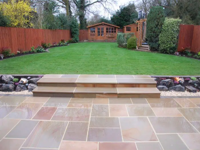 CARAMEL BUFF SAWN SANDSTONE BULLNOSE COPING STEPS