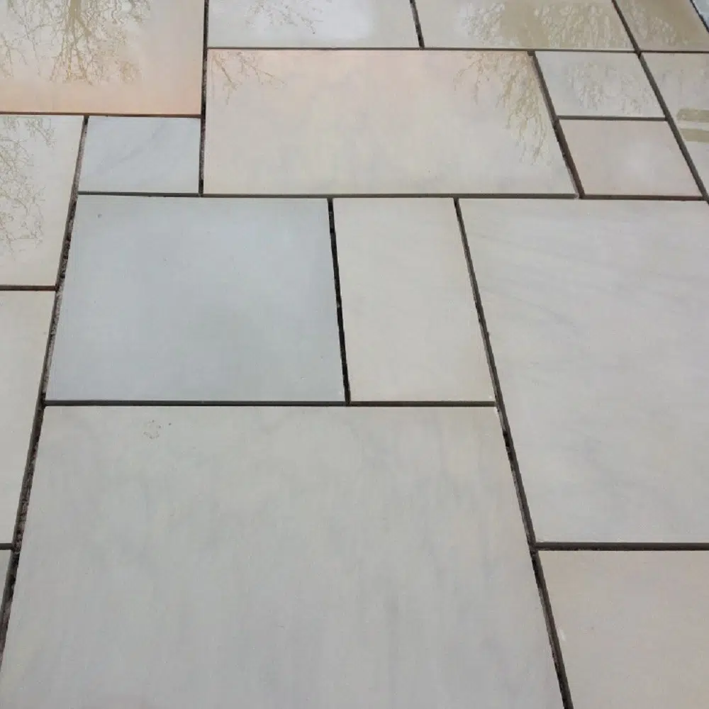 Misty Santa Fee Sandstone Paving
