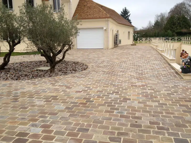 Autumn Brown Sandstone Cobbles Setts